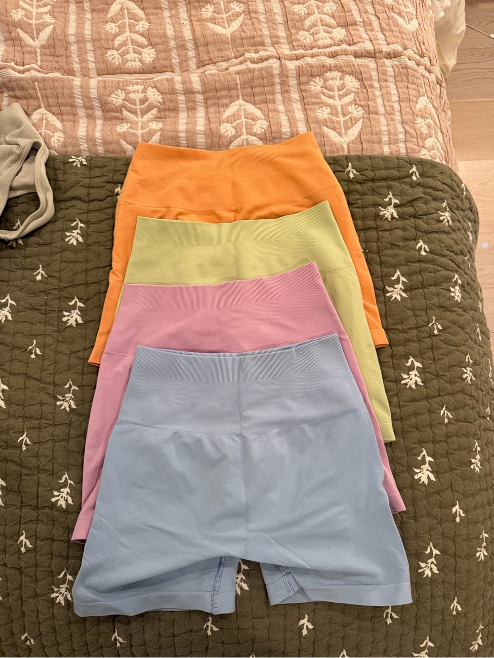 Alphalete Shorts